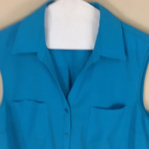 Talbots Factory Turquoise Sleeveless Button Down Top Size Large - Picture 2 of 9